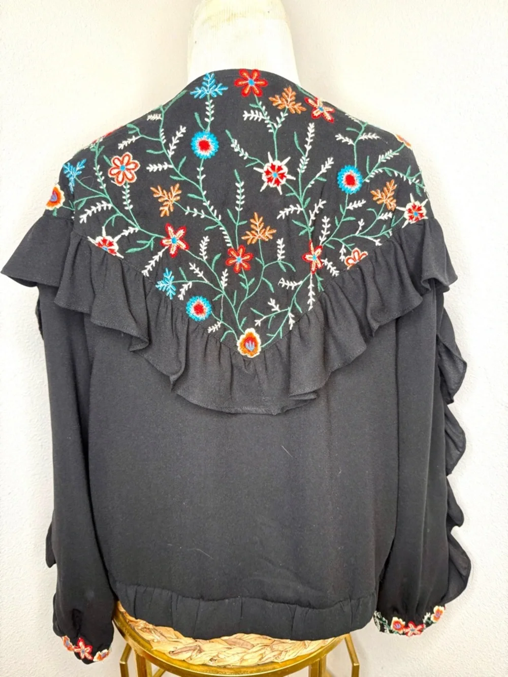 Zara Trf jacket Black embroidered Zip Up Bomber multi floral ruffle sleeve frill